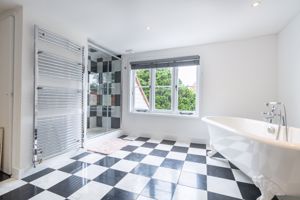 Photo 16- click for photo gallery